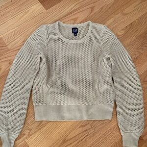 GAP Women's Tan/Mushroom Crew Neck Sweater